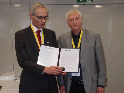 Dr. Georg Eckert erhält die Verdienstmedaille vom BVA